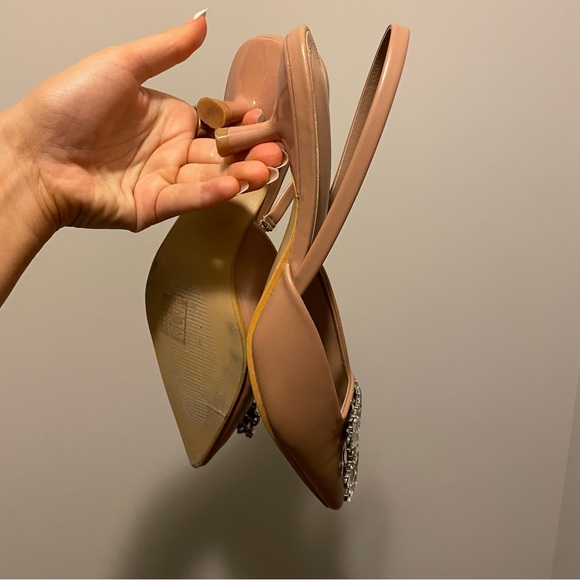 ❌SOLD❌ Square Gemstone Embellished Kitten Heels - Picture 6 of 6